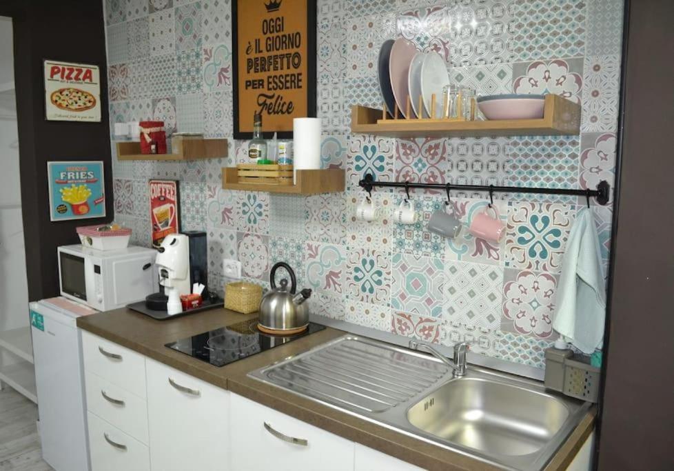 Casa Mya - Studio Flat Napoli Esterno foto