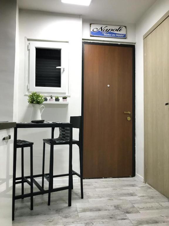 Casa Mya - Studio Flat Napoli Esterno foto
